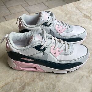 Nike Air Max - Like New - Kids Size 3
